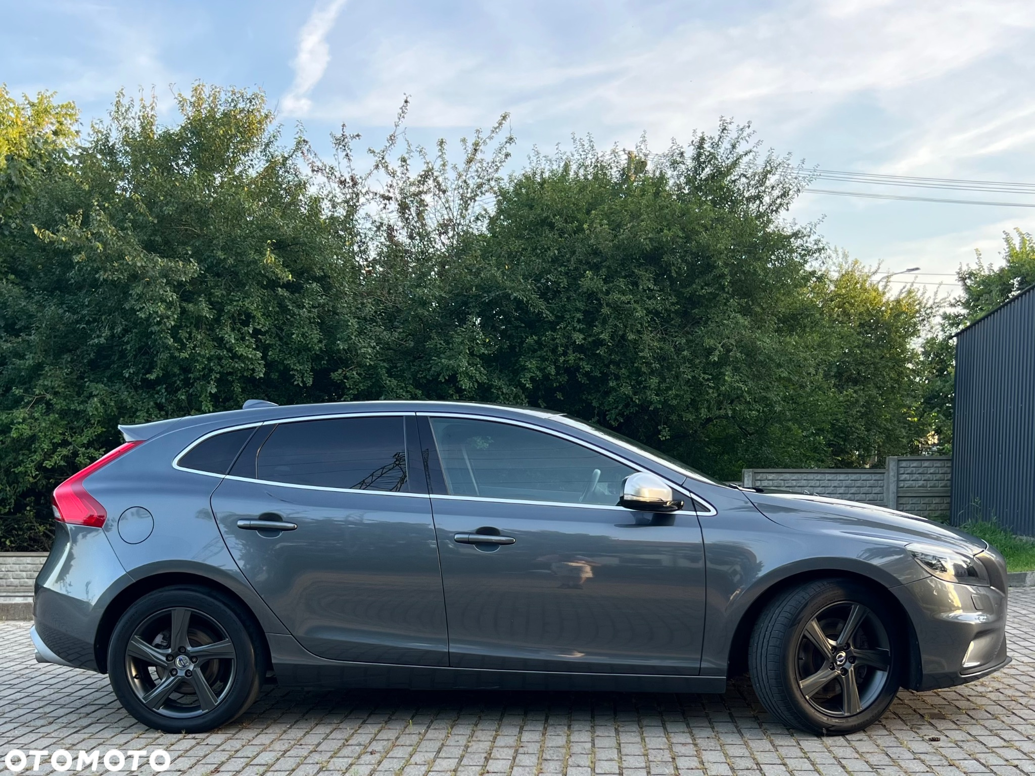 Volvo V40 D3 R-Design Summum - 9