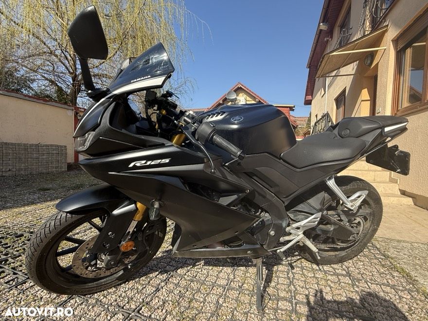 Yamaha YZF-R125 - 6