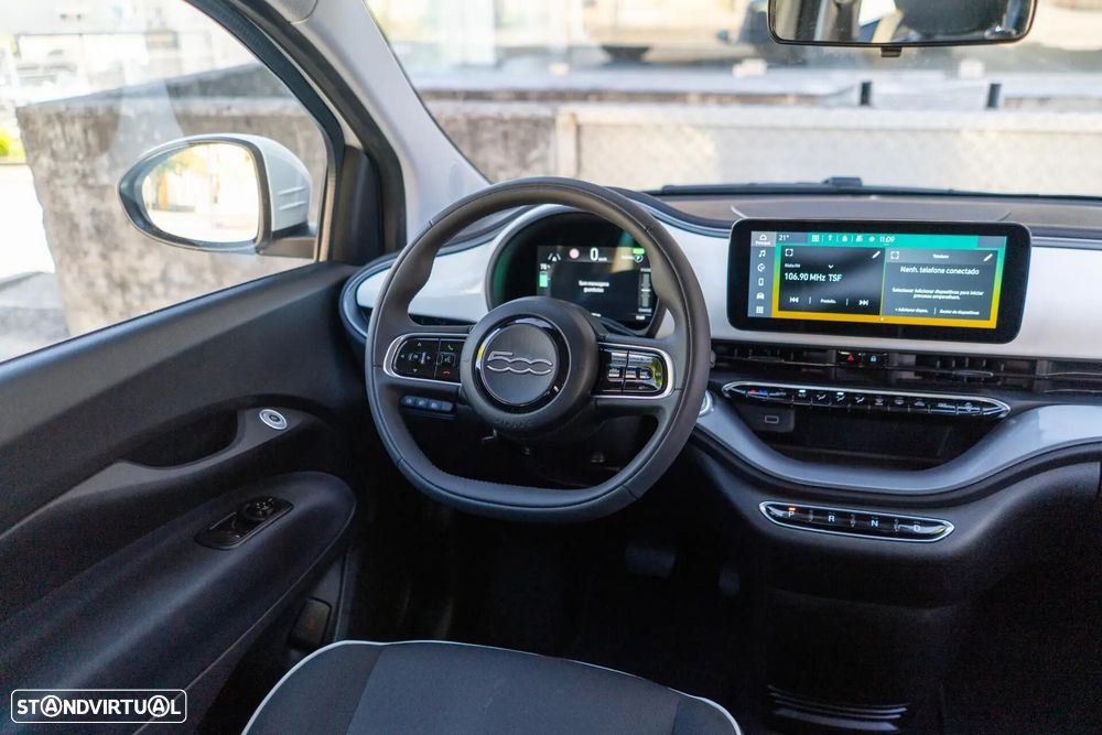 Fiat 500e 3 + 1 42 kWh - 8