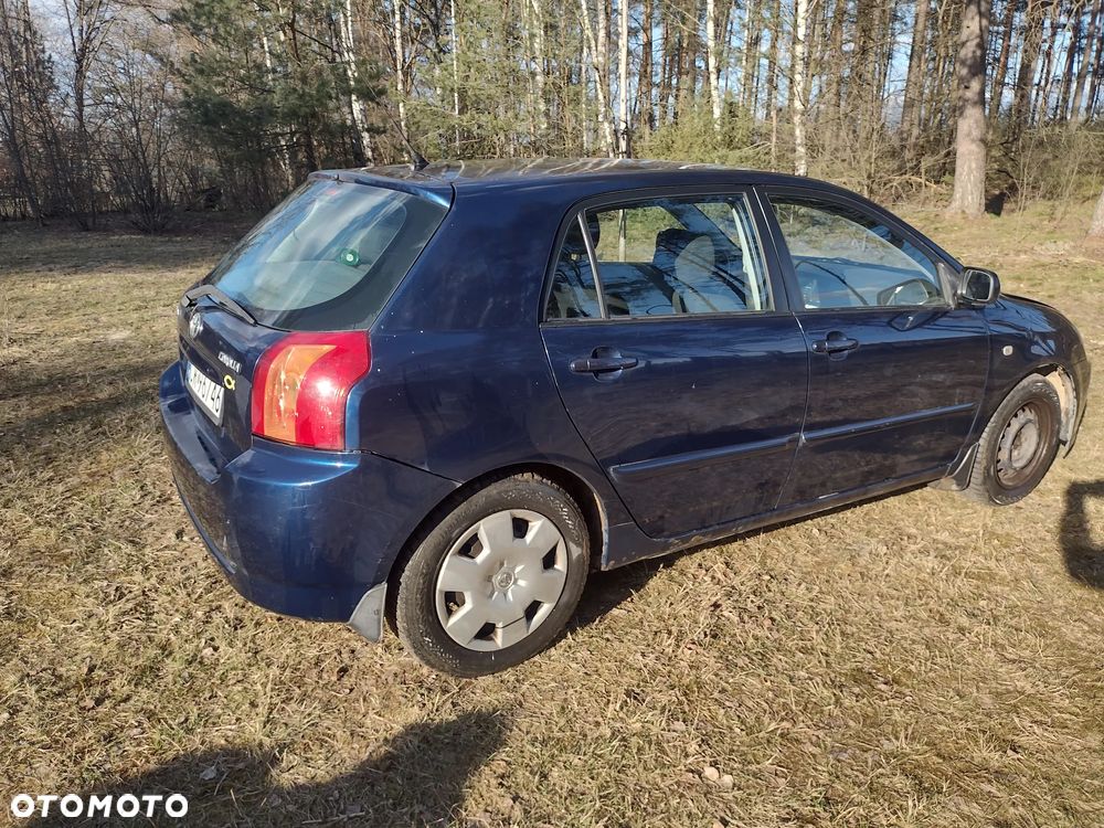 Toyota Corolla 1.4 VVT-i Dynamic - 8