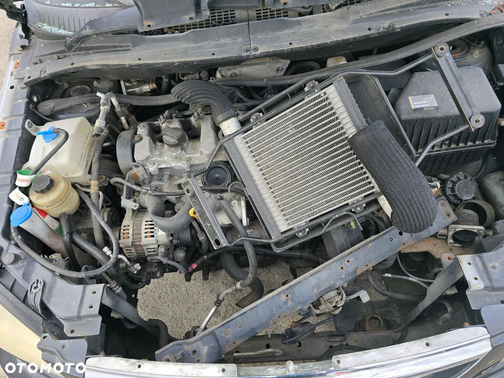 A044 / KIA CARENS II / NA CZĘŚCI - 8