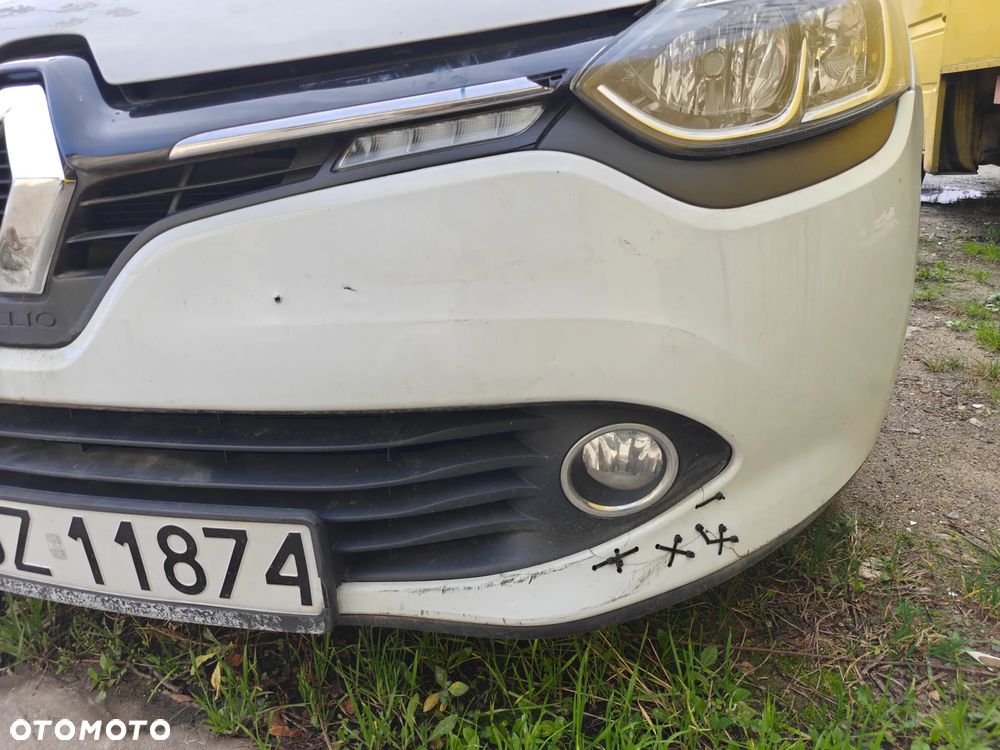 Renault Clio 1.2 16V Limited EU6 - 10