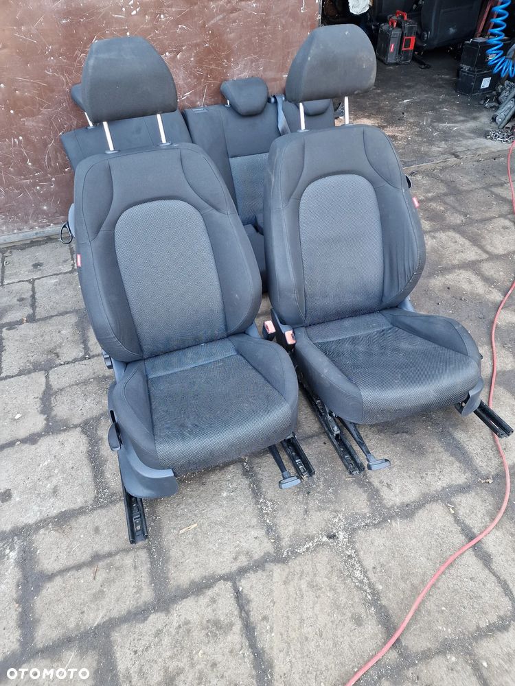 Komplet  foteli  seat  Ibiza  IV 6j  3d sport - 1