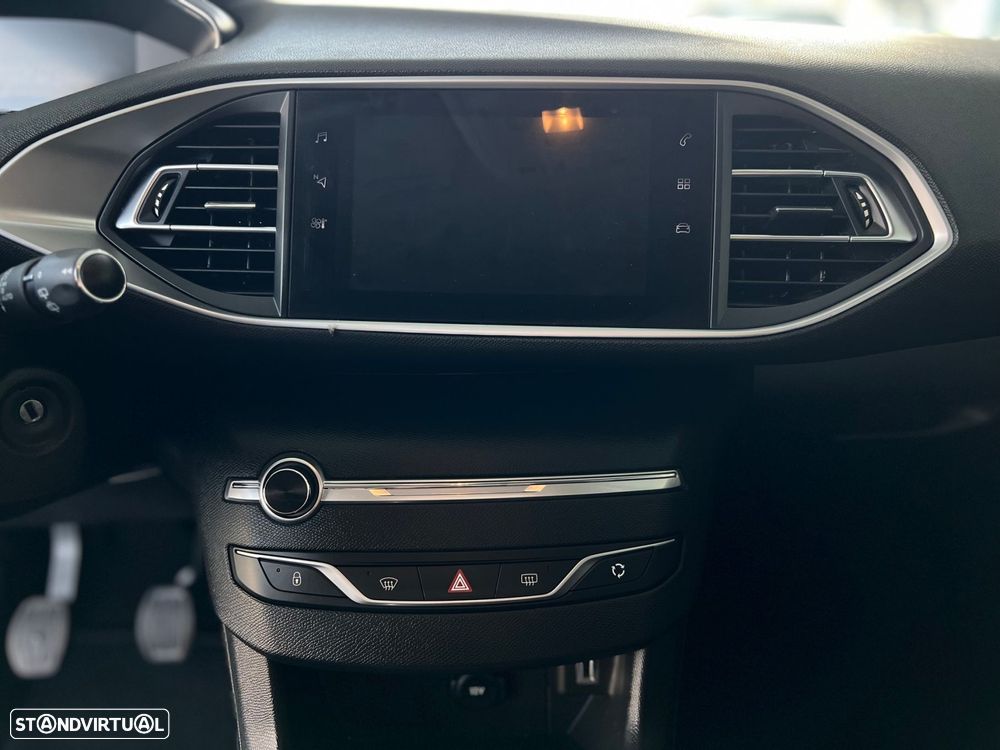 Peugeot 308 1.5 BlueHDi Style - 18