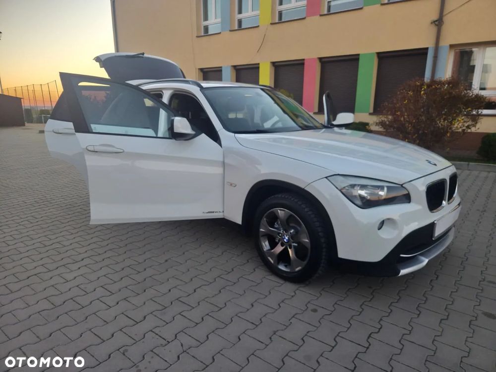 BMW X1 sDrive18d - 22