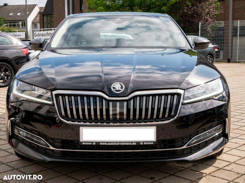 Skoda Superb 2.0 TDI 4X4 DSG L&K - 1