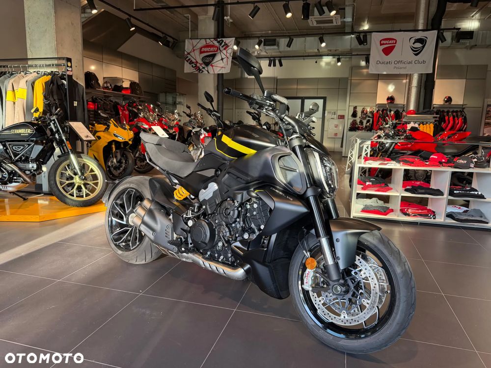 Ducati Diavel - 8