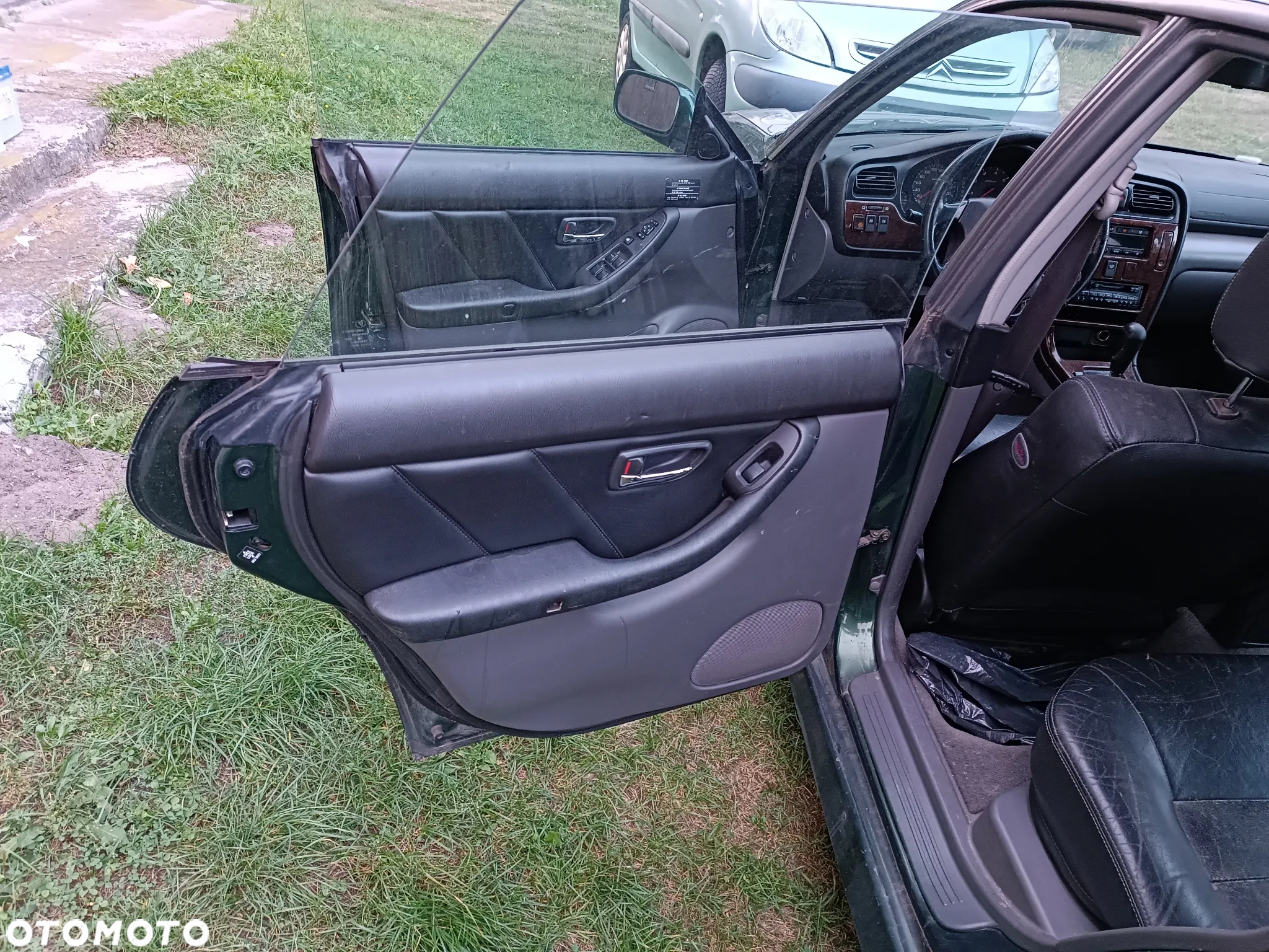 Subaru Legacy III 2,5 83N wszystkie części Szybka wysyłka - 13