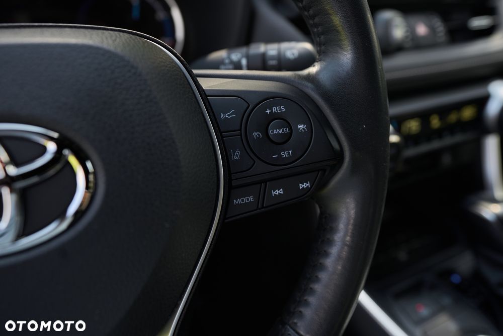 Toyota RAV4 2.5 Hybrid Black Edition by JBL 4x4 - 22