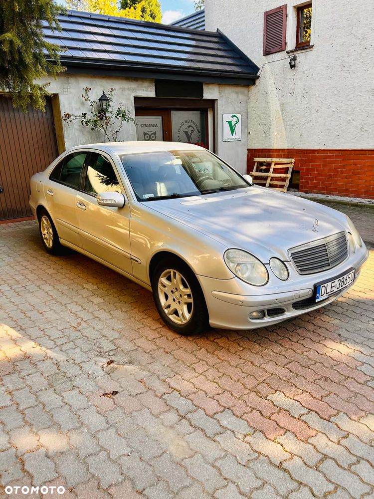 Mercedes-Benz Klasa E 200 CDI Elegance - 2
