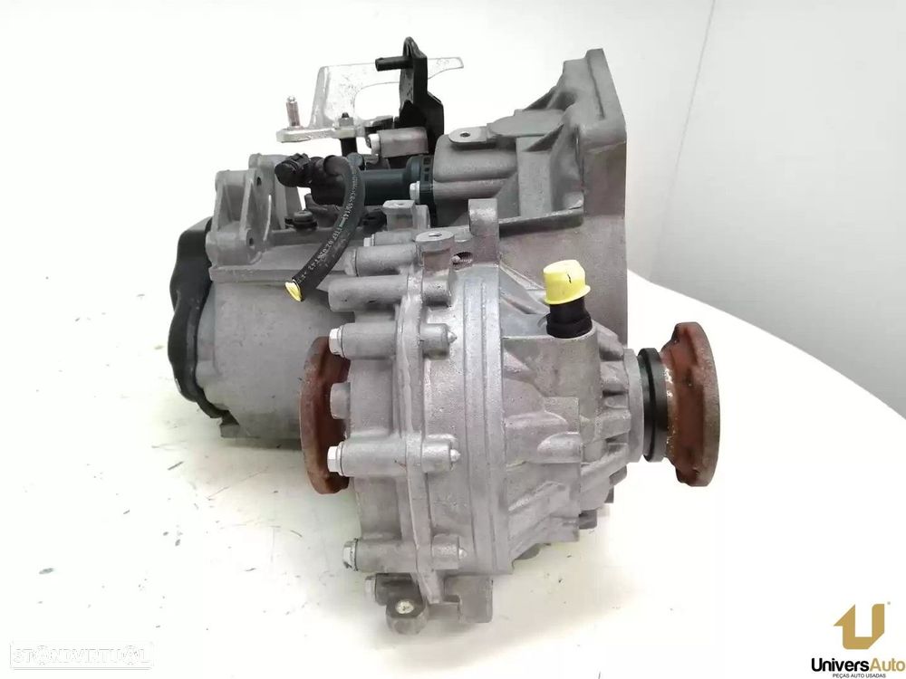 CAIXA VELOCIDADES SKODA FABIA II 2015 -MZL - 1