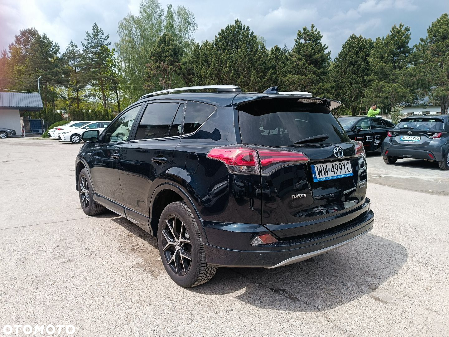 Toyota RAV4 - 6
