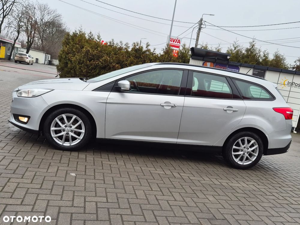 Ford Focus 1.5 EcoBlue Start-Stopp-System ACTIVE STYLE - 6