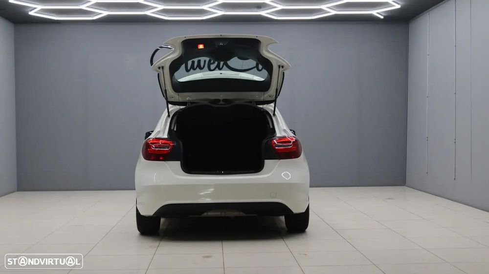 Mercedes-Benz A 180 - 9