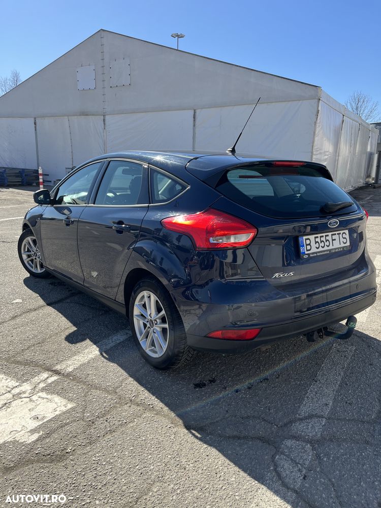 Ford Focus - 3