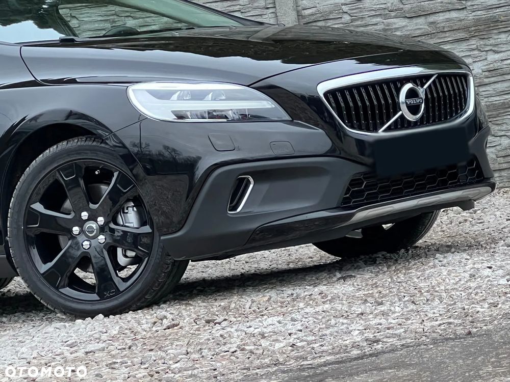 Volvo V40 Cross Country - 26