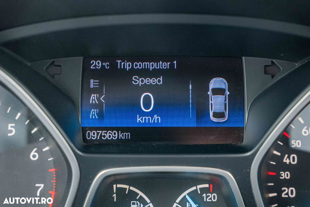 Ford Kuga 1.5 EcoBoost 2WD Trend - 27