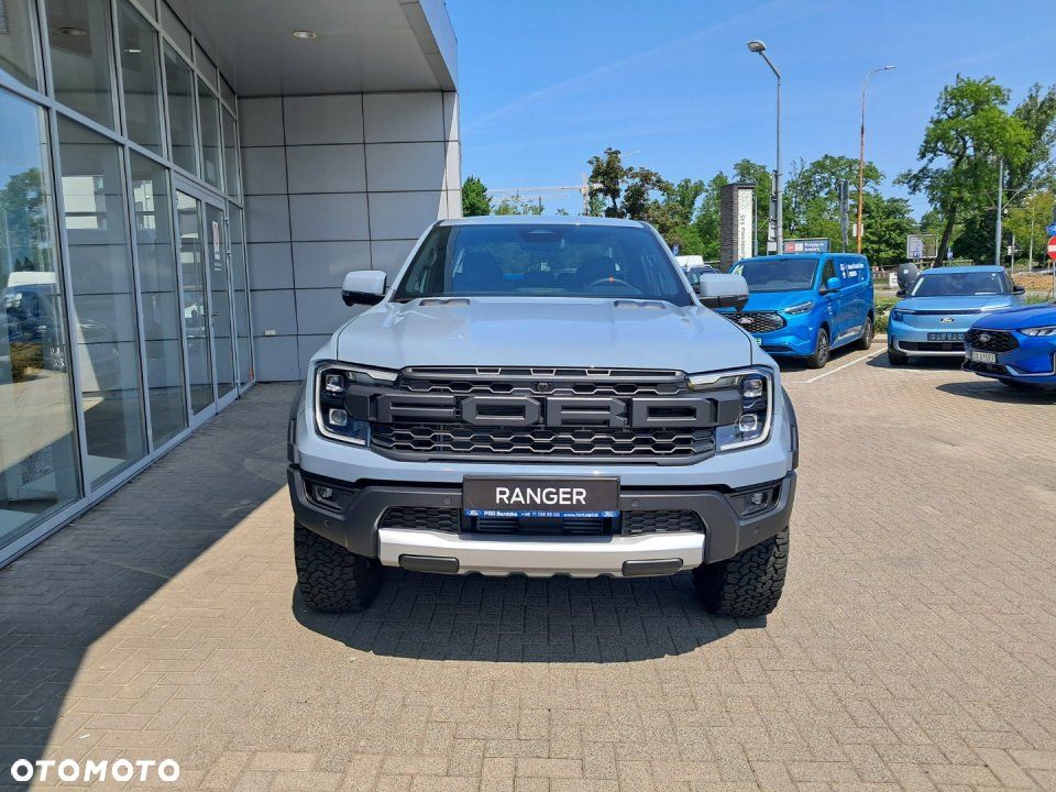 Ford Ranger Raptor - 12