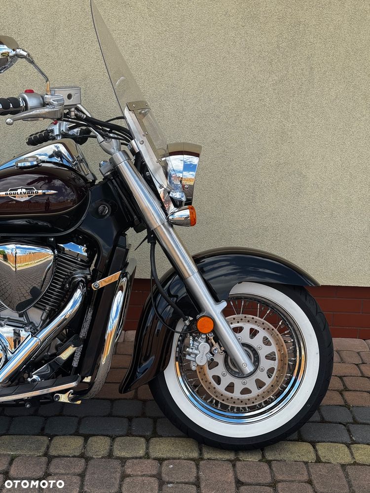 Suzuki VL 800 Volusia - Boulevard C50 - 14