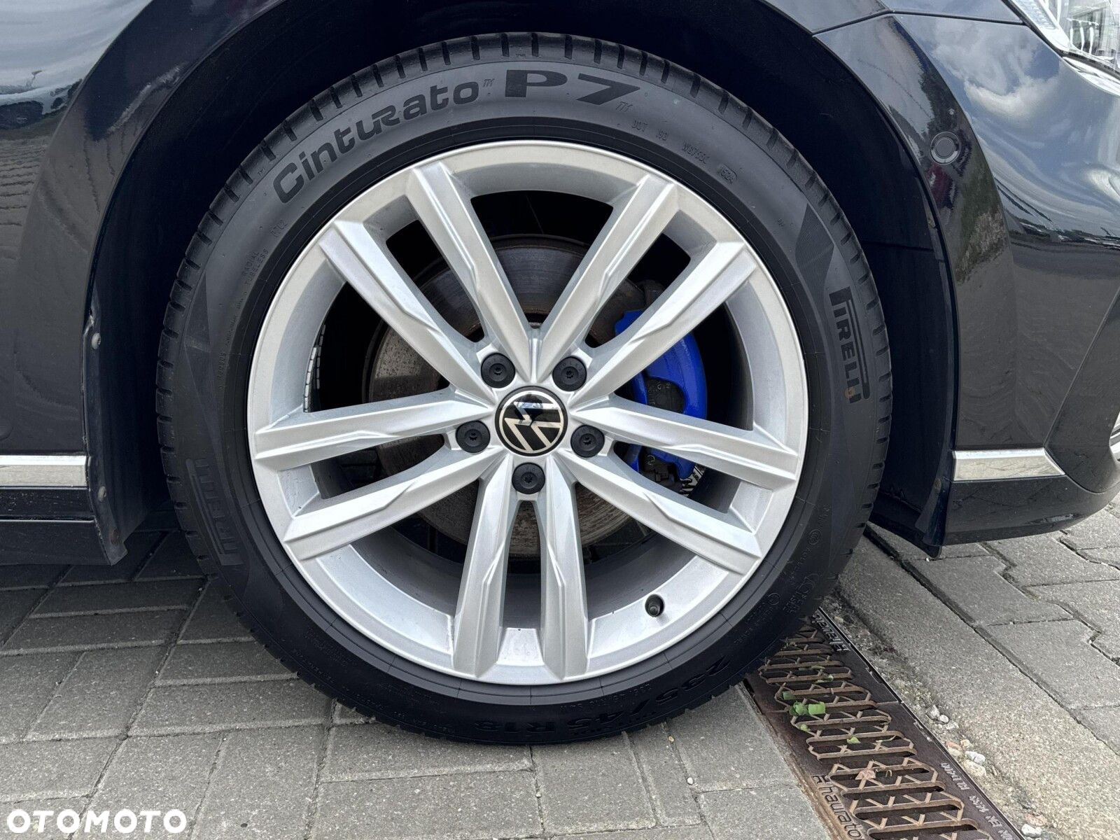 Volkswagen Passat - 24