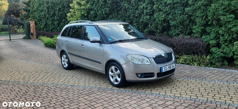Skoda Fabia 1.4 16V Comfort - 11