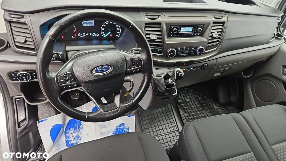 Ford Transit Custom - 13