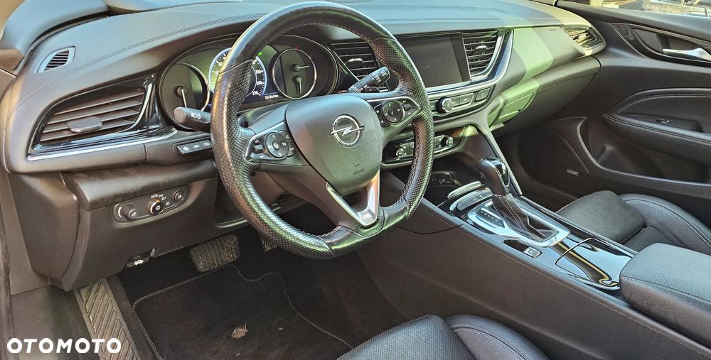 Opel Insignia 2.0 BiTurbo 4x4 Exclusive - 7