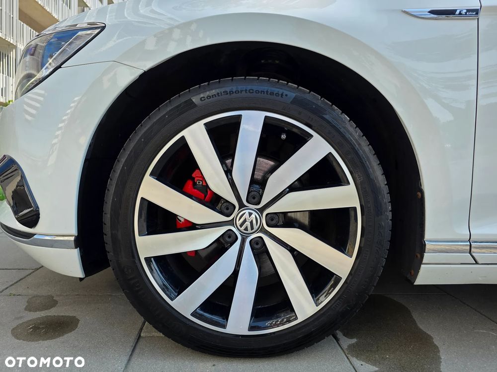 Volkswagen Passat 2.0 TDI BMT Highline - 40