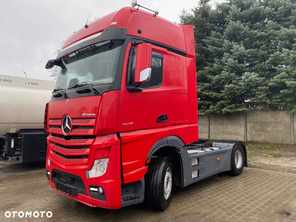 Mercedes-Benz Actros 1848 GIGA SPACE  z Niemiec