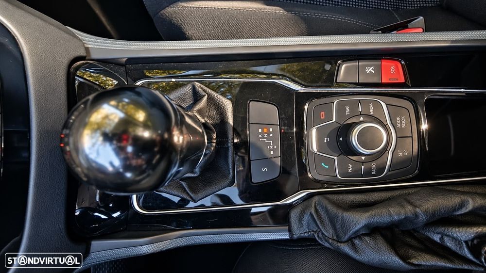 Peugeot 508 SW 1.6 e-HDi Active 2-Tronic 105g - 14