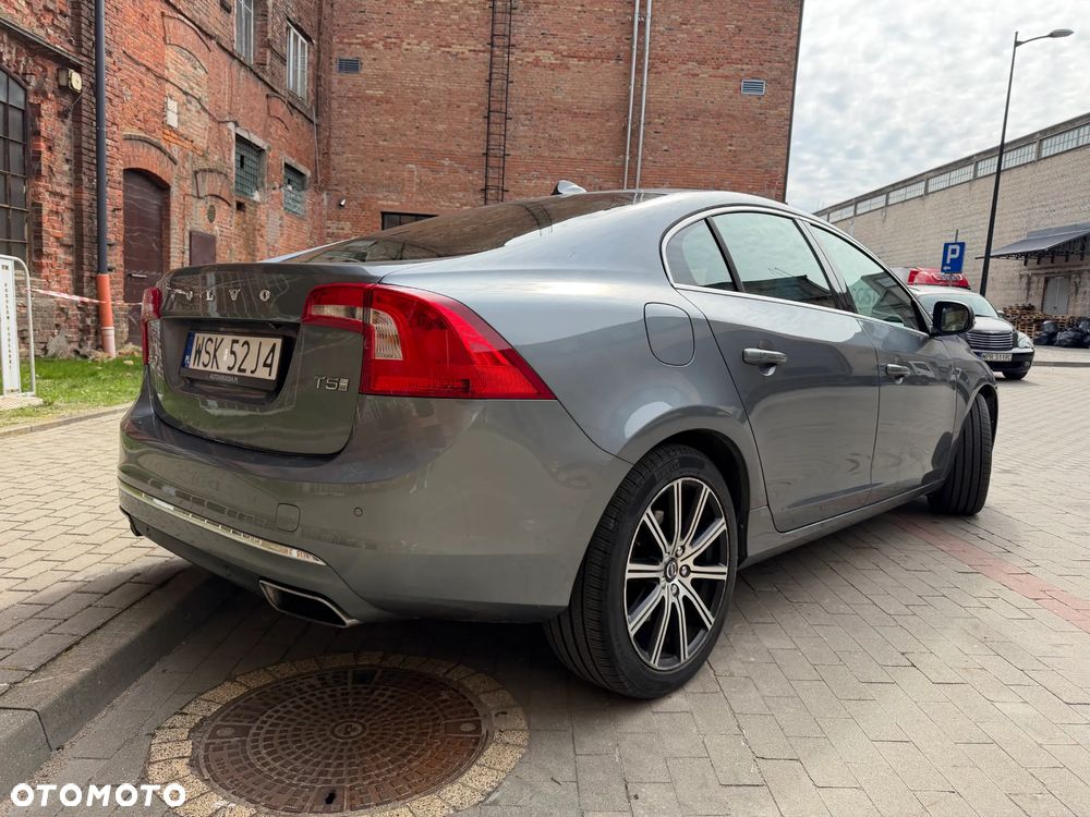 Volvo S60 T5 Geartronic Summum - 8