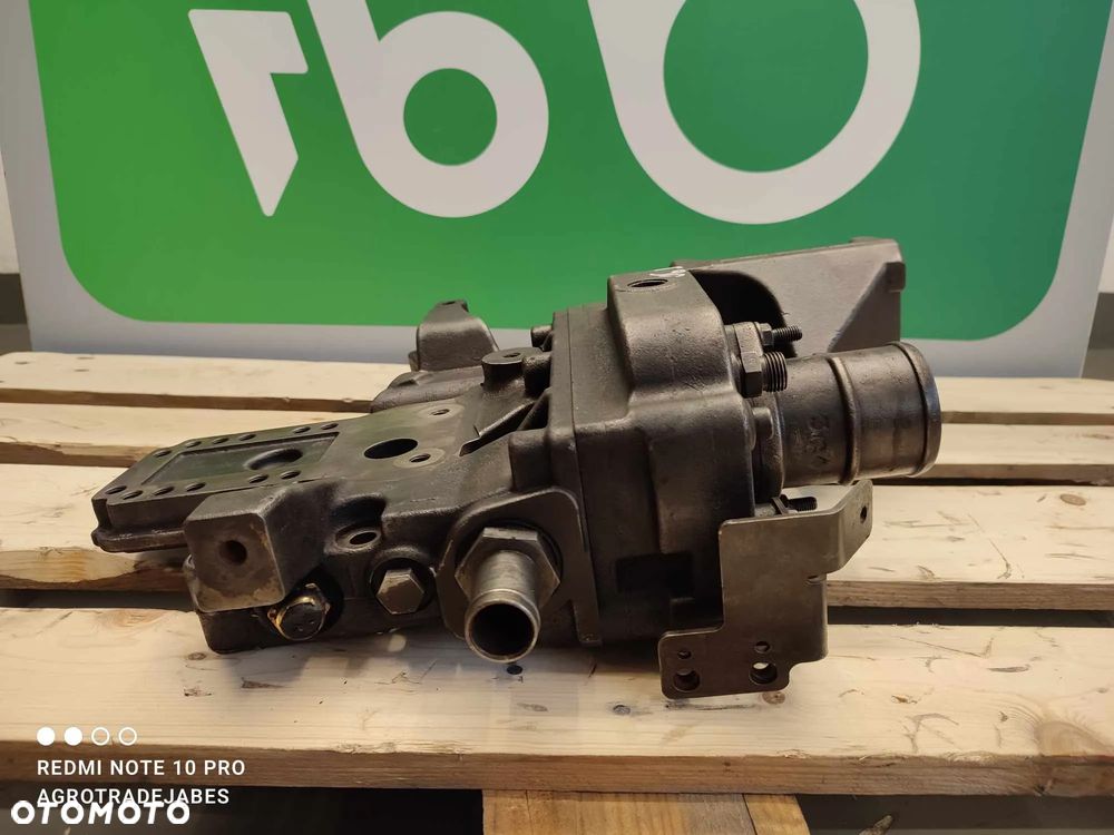 Termostat John Deere 6068 HRT 90 (R533672) - 3