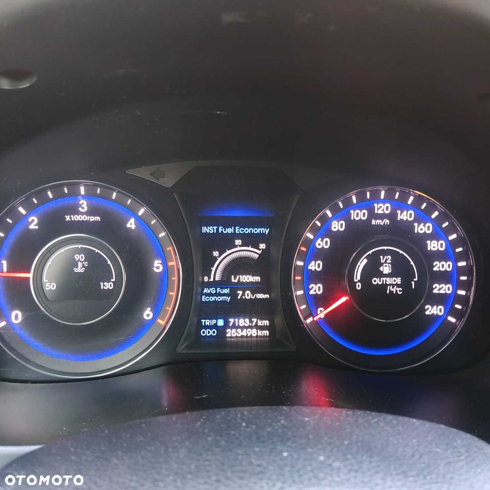 Hyundai i40 - 4