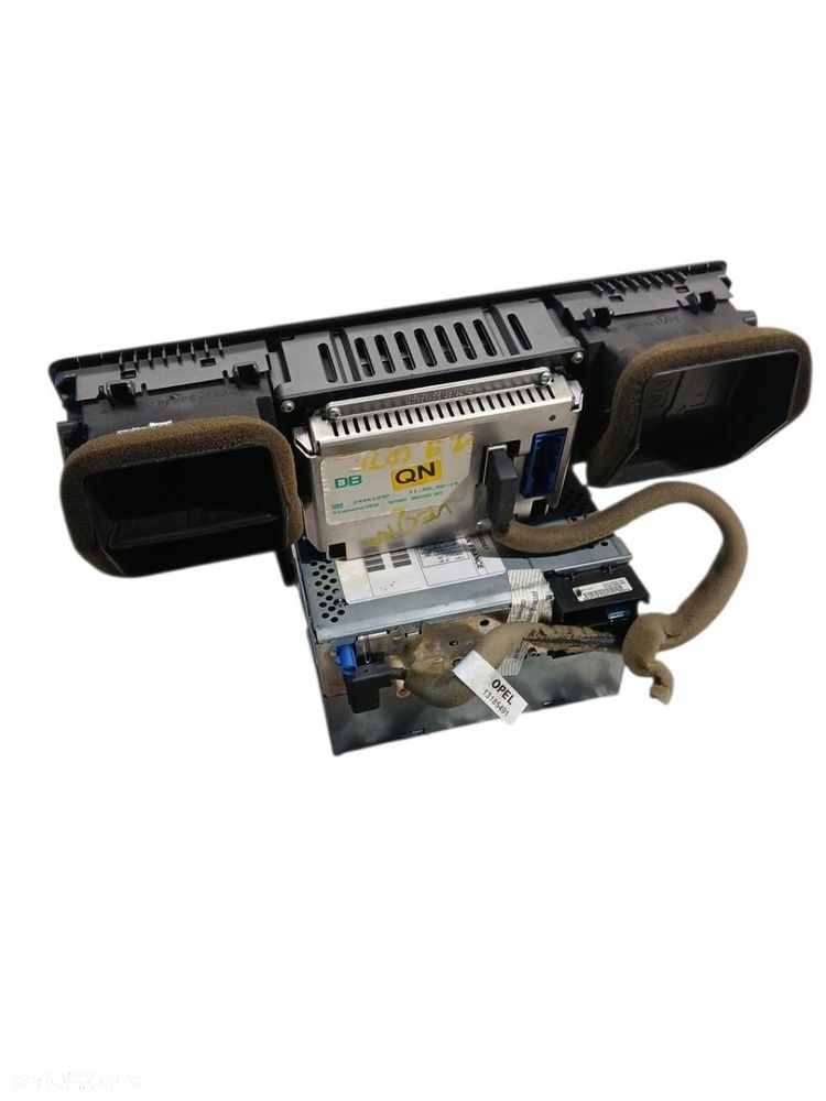 radio cd nawigacja wyświetlacz kratki nawiewu opel vectra c 13283232 - 4