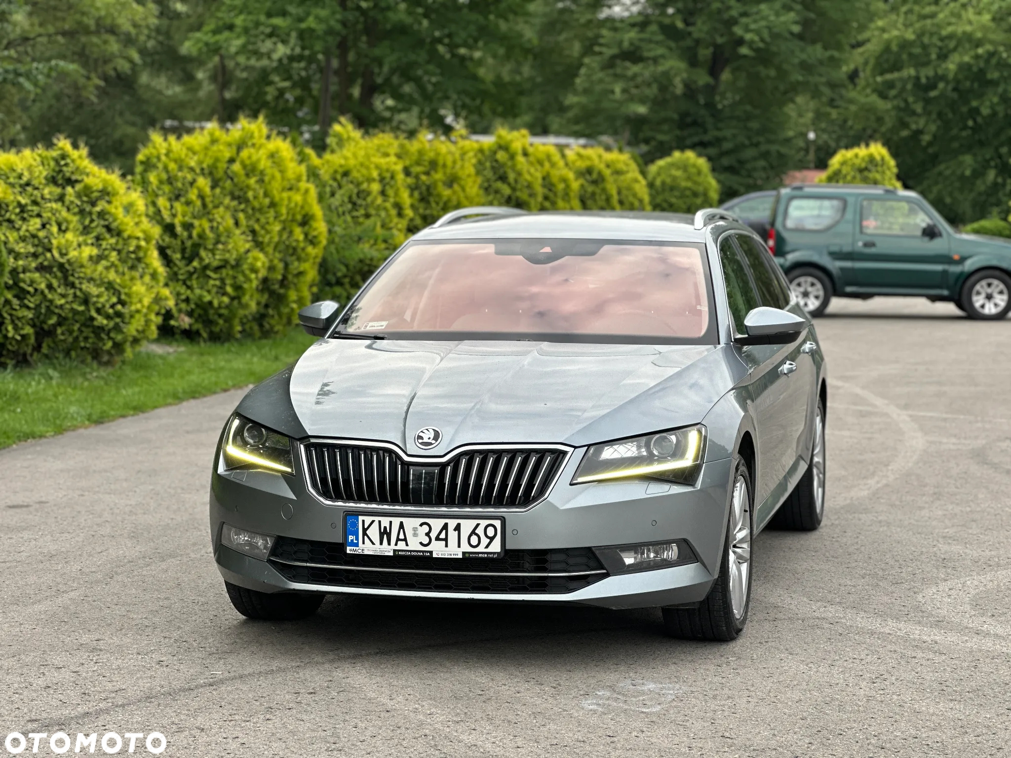 Skoda Superb 2.0 TDI Style DSG - 2
