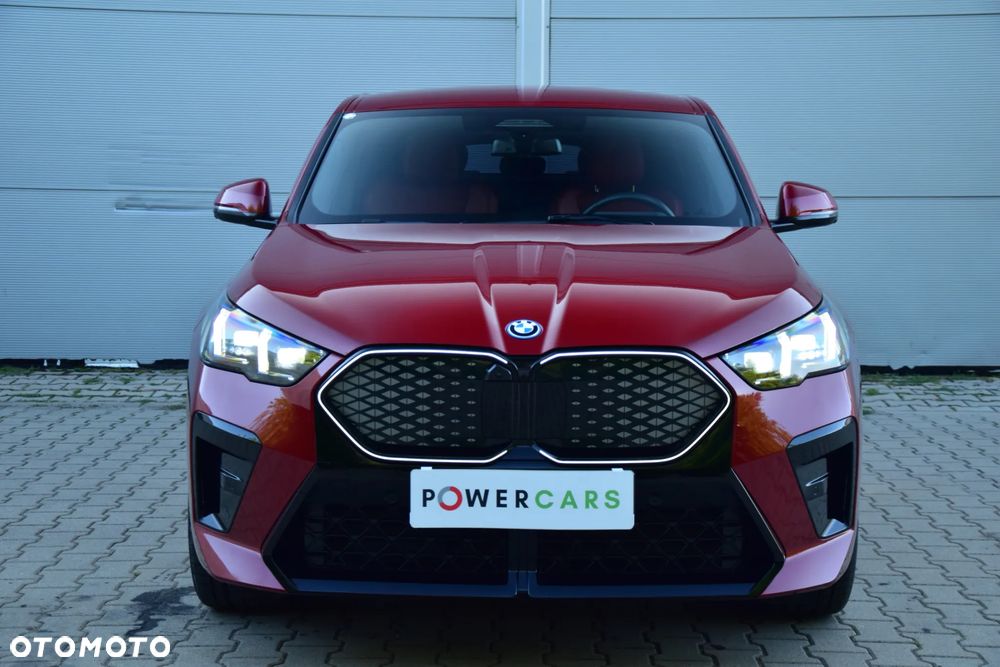 BMW iX2 xDrive30 66.5kWh M Sport - 20