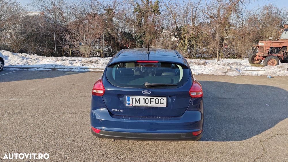 Ford Focus - 12