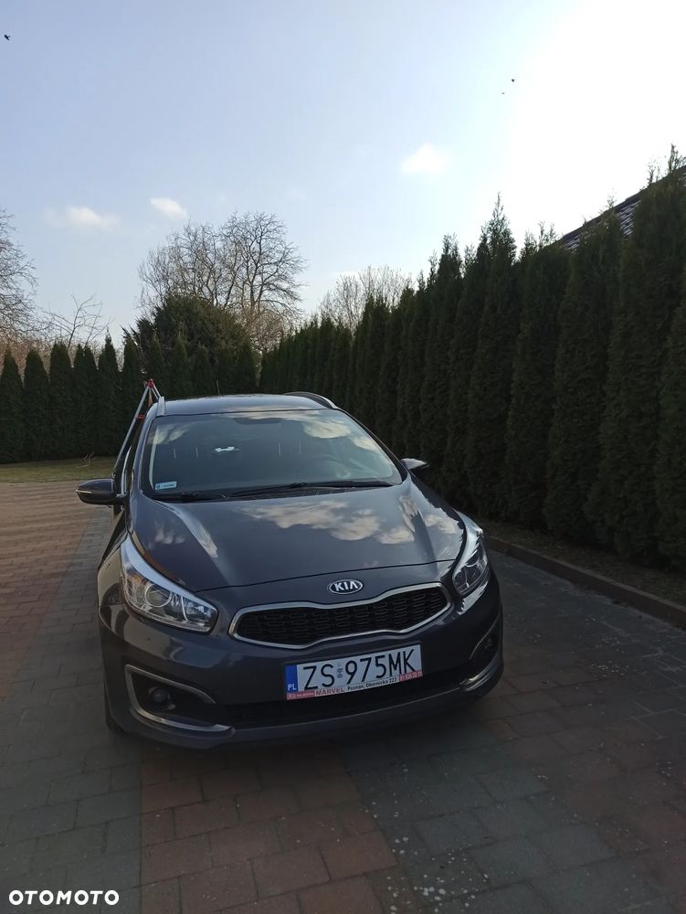 Kia Ceed 1.6 CRDi L - 1