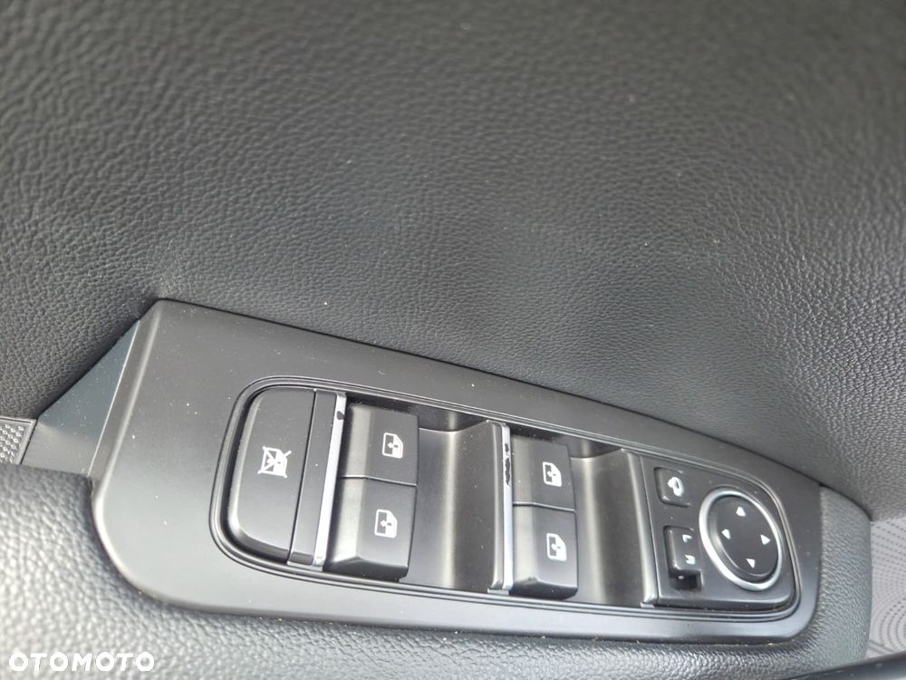 Kia Ceed 1.6 CRDi DCT Platinum Edition - 14