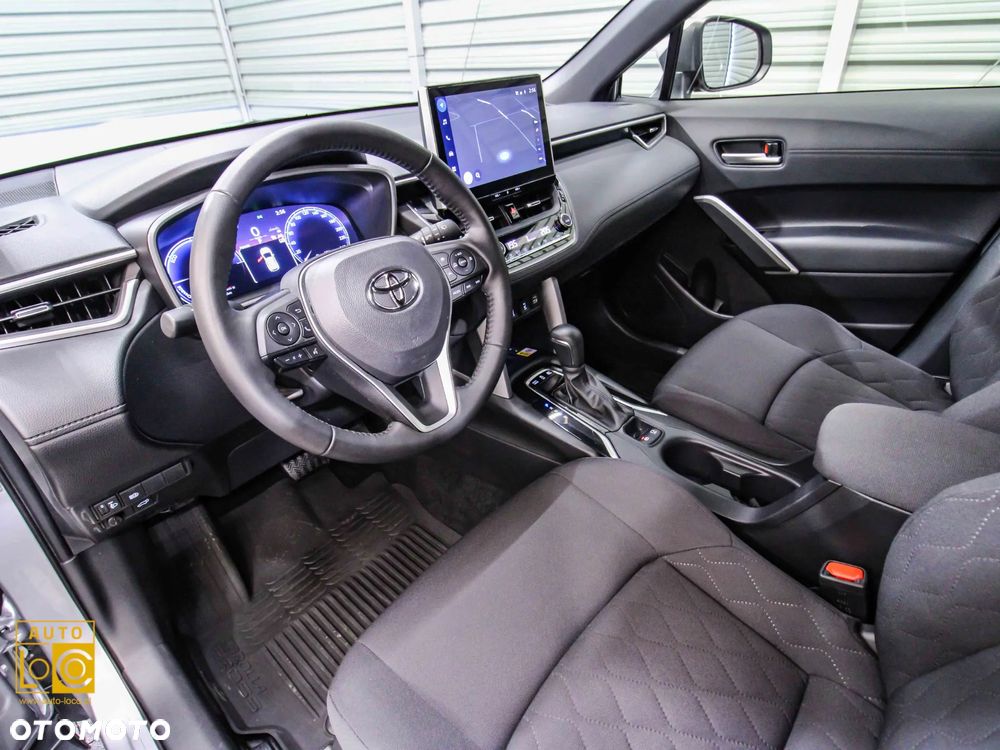 Toyota Corolla Cross 2.0 Hybrid Style - 17