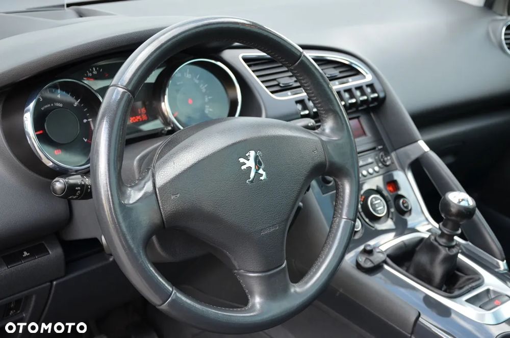 Peugeot 3008 - 22