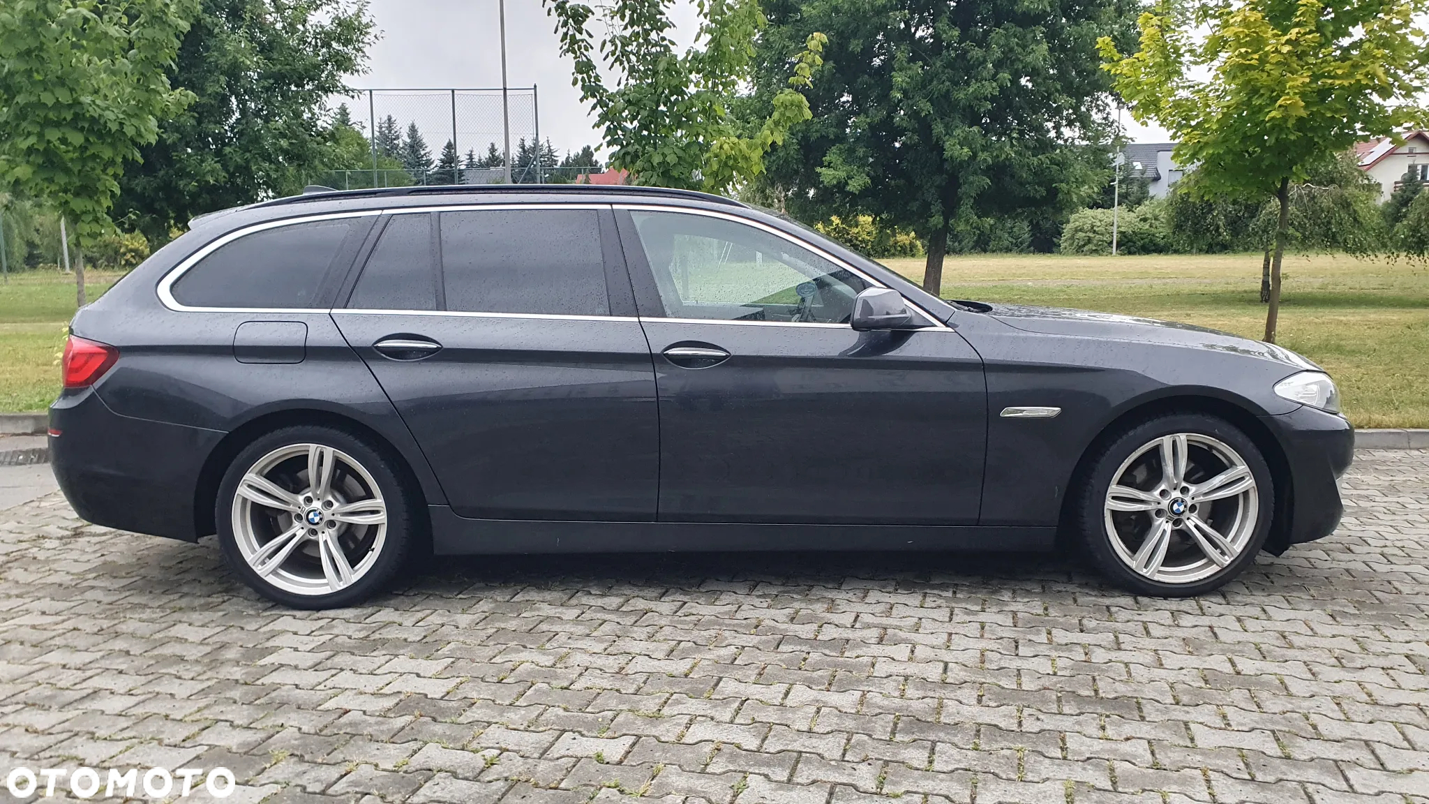 BMW Seria 5 520d Touring - 5