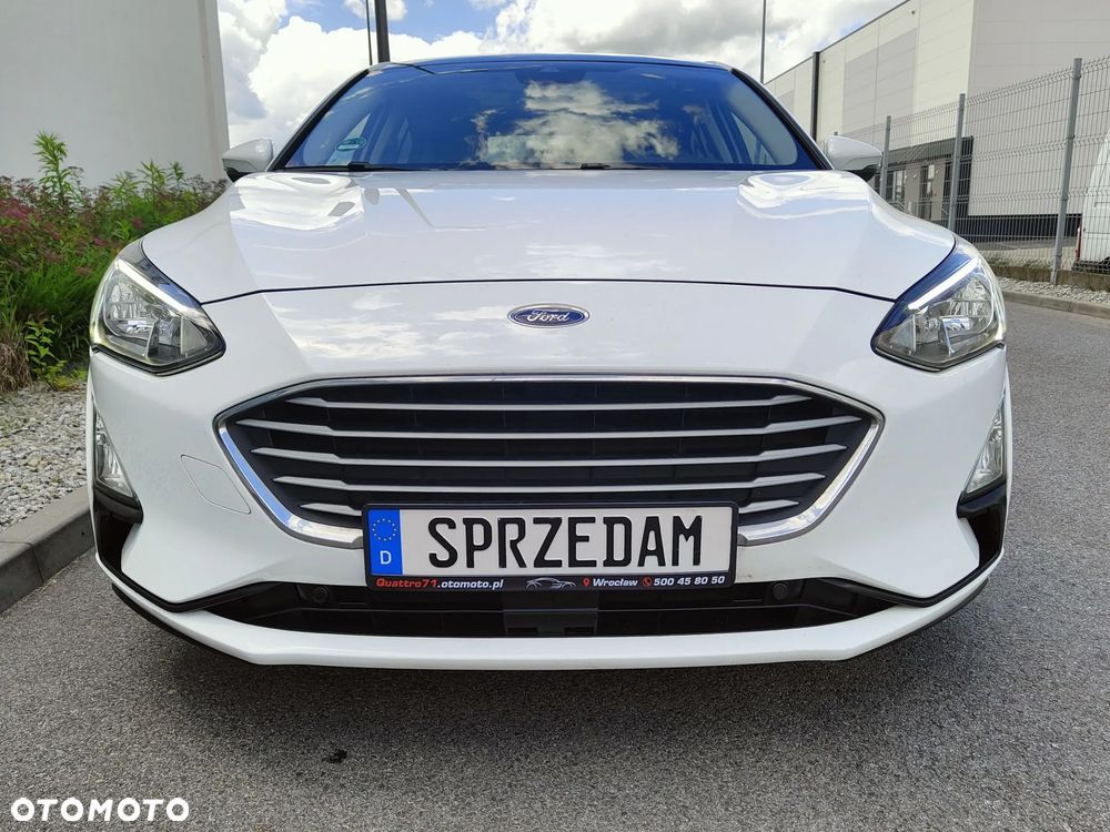 Ford Focus 1.5 EcoBlue Start-Stopp-System TITANIUM STYLE - 9