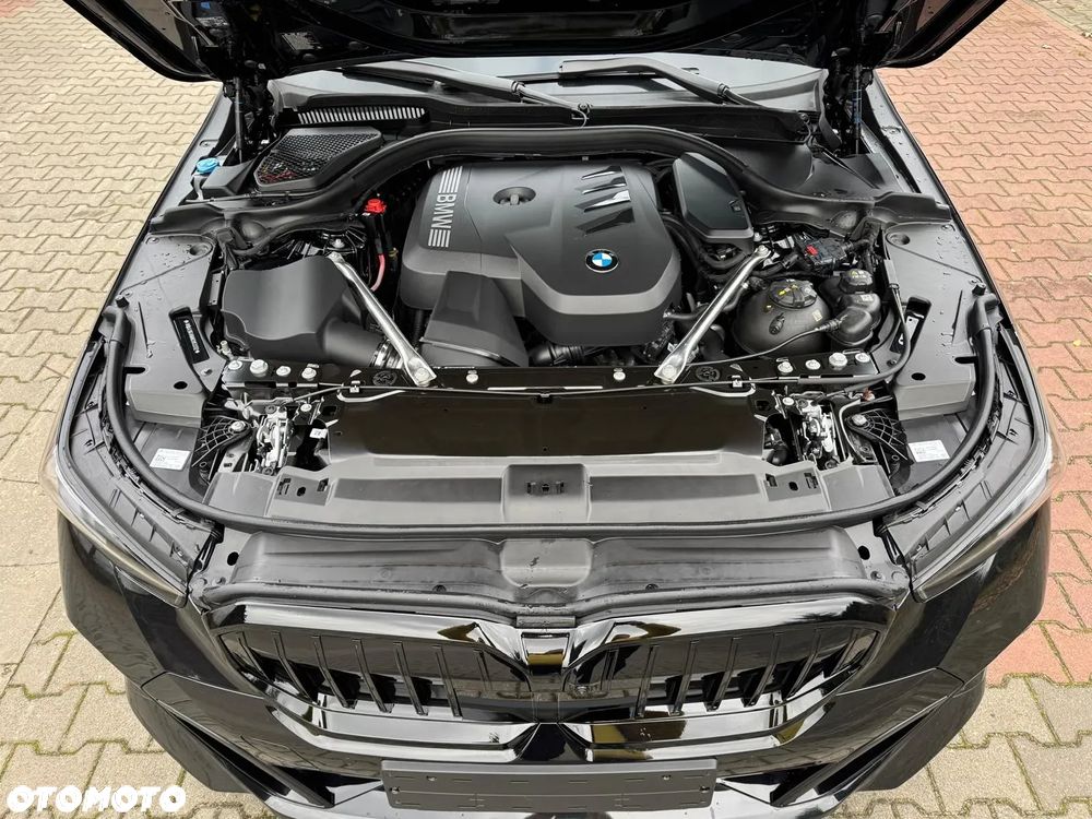 BMW Seria 5 520i mHEV M Sport - 25