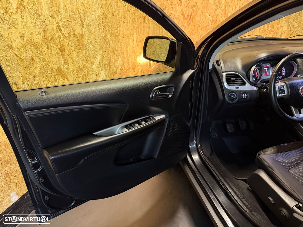 Fiat Freemont 2.0 M-Jet Urban - 5