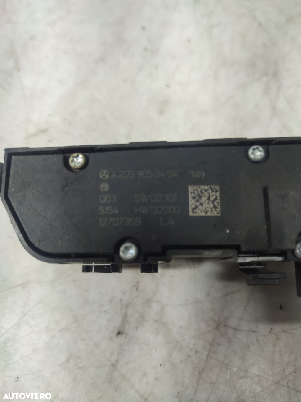 Buton incalzire scaun A2059050404 Mercedes-Benz C-Class W205/S205/C20 - 4