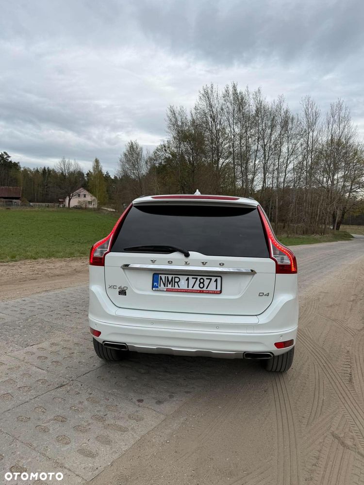 Volvo XC 60 - 8