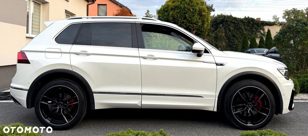2017 Volkswagen Tiguan 2.0 TDI SCR 4Mot Highline DSG, photograph 4
