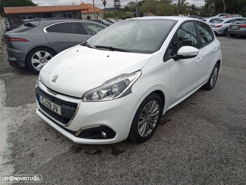 Peugeot 208 1.5 BlueHDi Active — fotografia 5