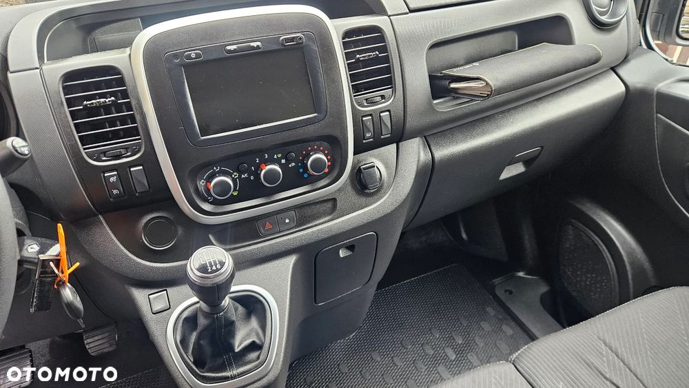Renault TRAFIC - 14